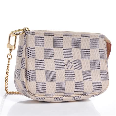 louis vuitton pochette damier mini|Louis Vuitton damier bucket bag.